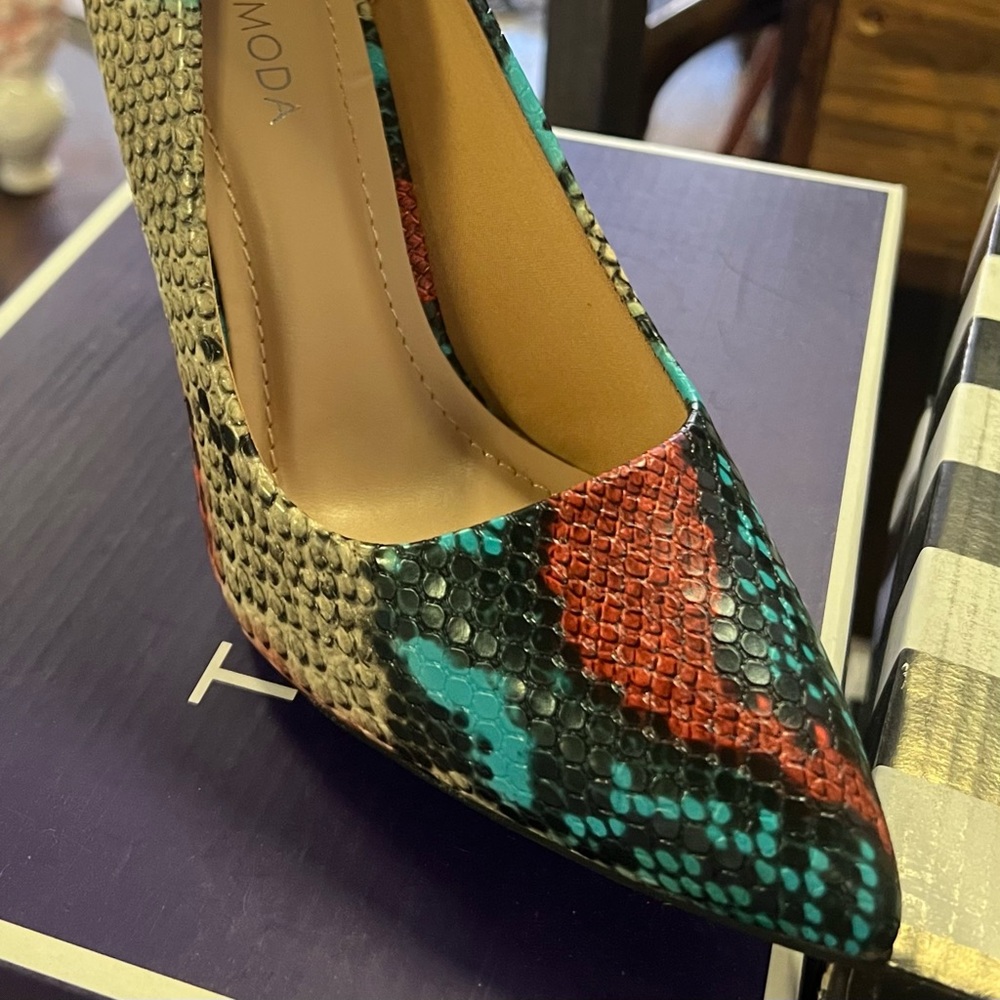 Top Moda 3 in heels